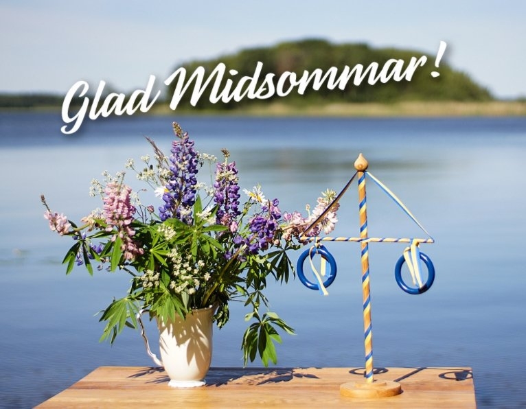 Glad_Midsommar